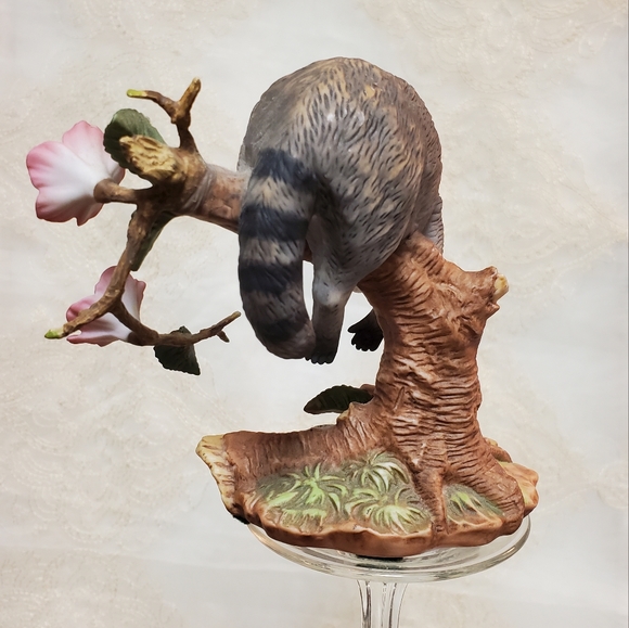 Lenox Porcelain Raccoon - Picture 6 of 9